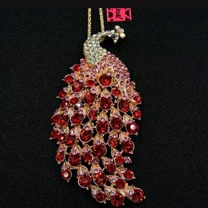 New Betsey Johnson Red Cute Peacock Necklace